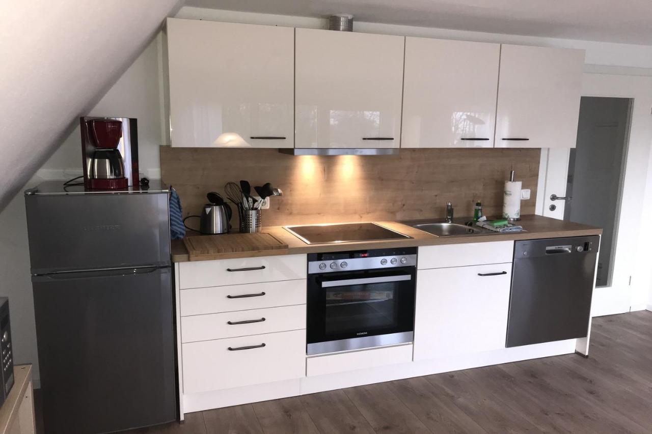 Ferienwohnung In Ruhiger Lage Und Mit Balkon - Ferienhaus Solamar Fewo Og Breege Exterior foto